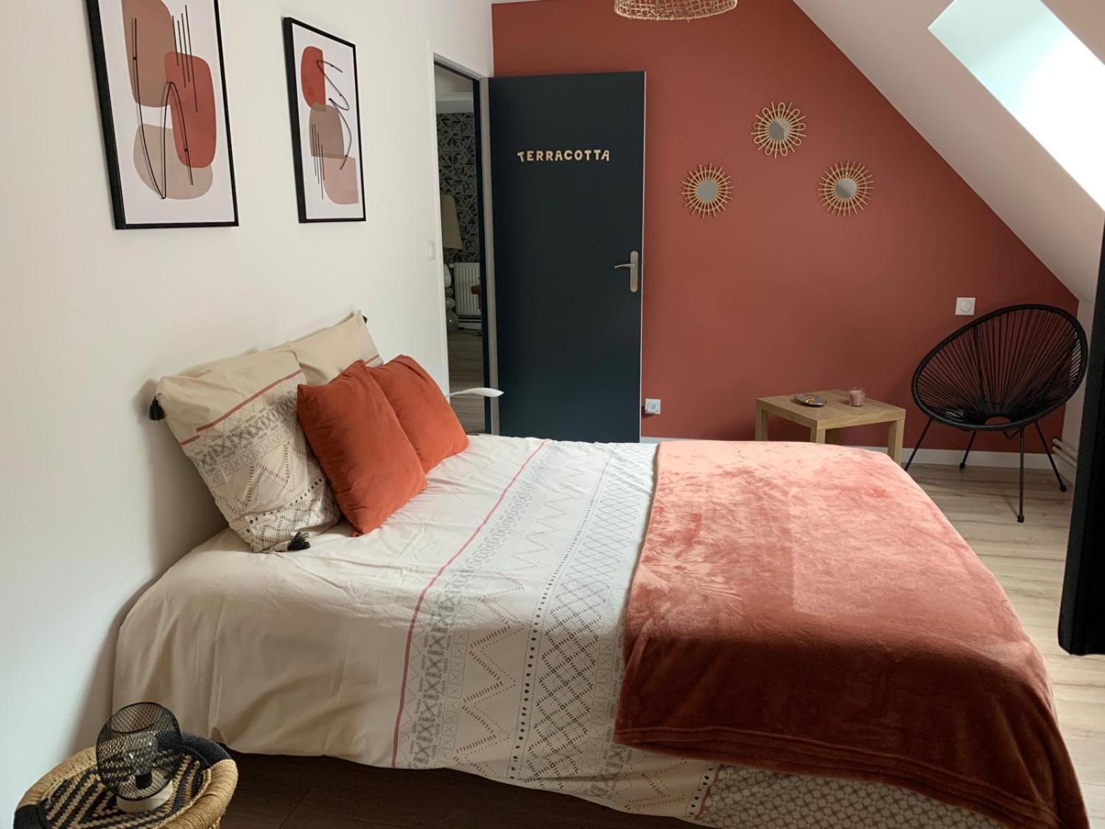 Les 3 Chambres De Christelle & Gilbert Margon  Exterior photo